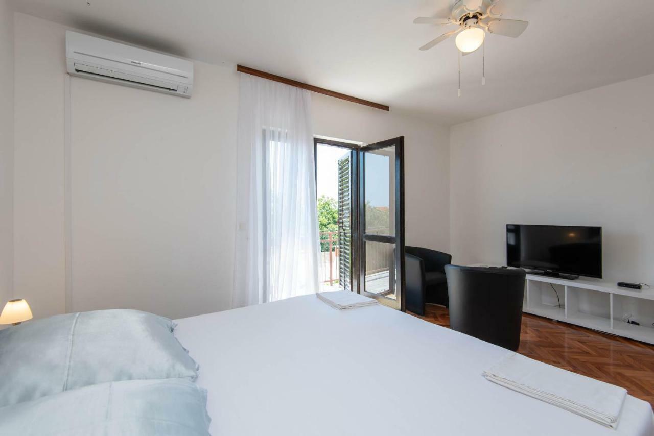Apartments Ljiljana 오레비츠 외부 사진